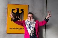 Susanne Dumas vor dem Bundesarbeitsgericht Susanne Dumas vor dem Bundesarbeitsgericht